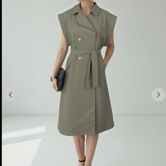 Newyork and company Dresses & Skirts - Newyork And Company Brand New Sleeveless Trench Sz XXL